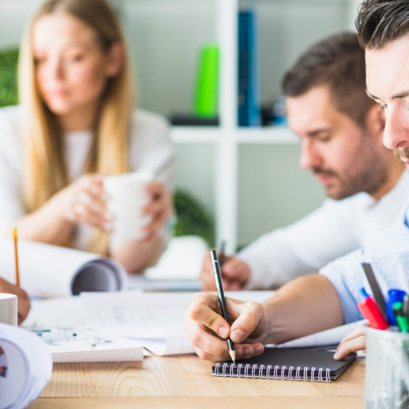 Come Ho Ridotto di 3 Ore a Settimana le Riunioni Improduttive (Case Study)